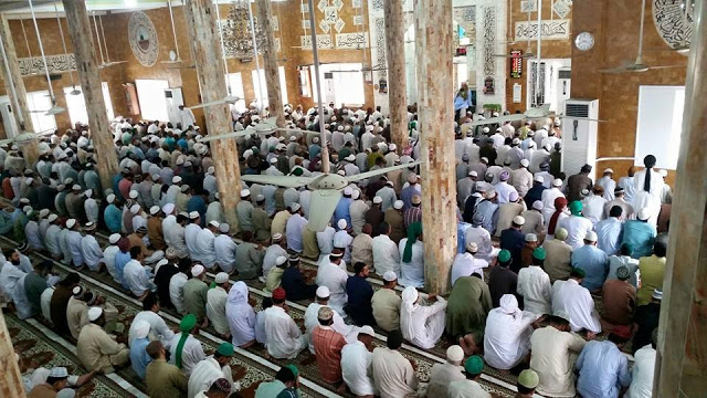 Jumatul Widaa- 7-17-2015-Jaame Masjid Gulzaar e Habeeb Allamah Kaukab Noorani Okarvi 